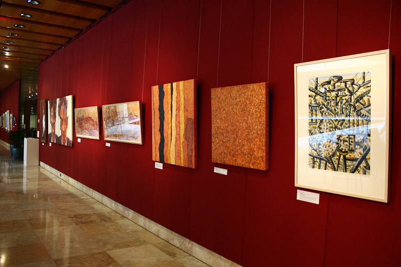 East wall with paintings by Andra Krūmiņa, Pēteris Ciemītis, Juris Ceriņš, Harijs Piekalns, Jan Senbergs